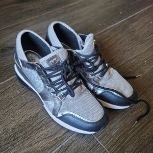 Michael Kors Sneakers
